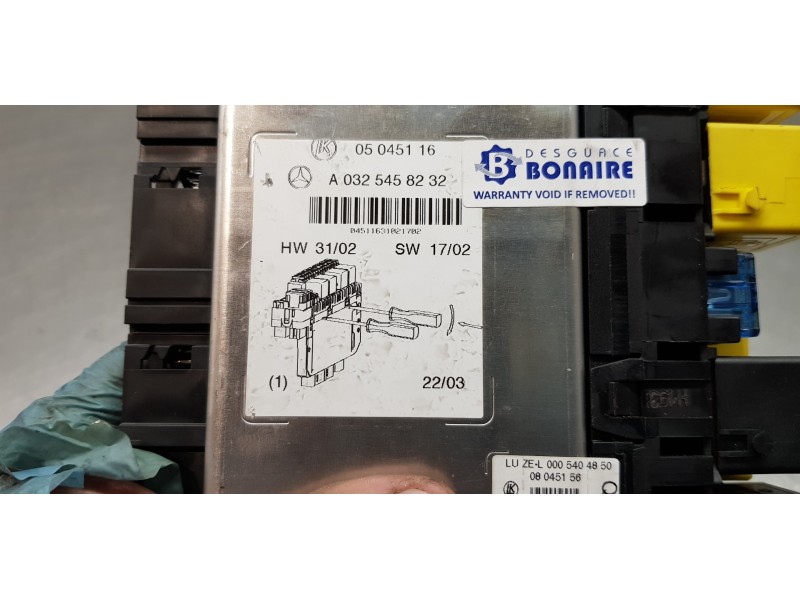 Recambio de caja reles / fusibles para mercedes clase s (w220) berlina 400 cdi (220.028) referencia OEM IAM A0325458232  