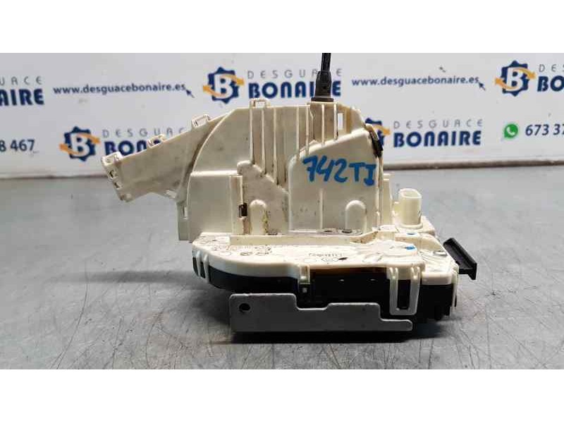 Recambio de cerradura puerta trasera izquierda para fiat freemont (345) basis referencia OEM IAM P04589915AD  