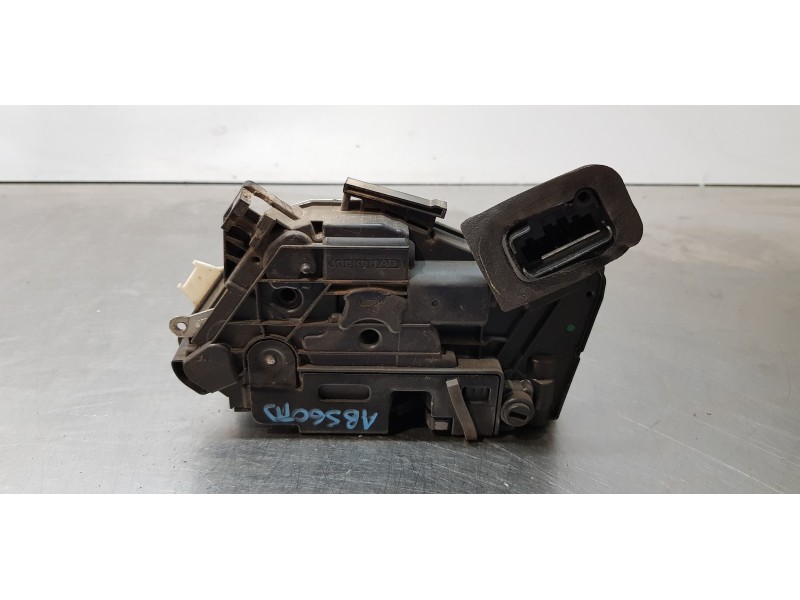 Recambio de cerradura puerta trasera derecha para volkswagen golf vii lim. advance bluemotion tech. referencia OEM IAM 5K4839016 Recambio de cerradura puerta trasera derecha para volkswagen golf vii lim. advance bluemotion tech. referencia OEM IAM 5K4839016