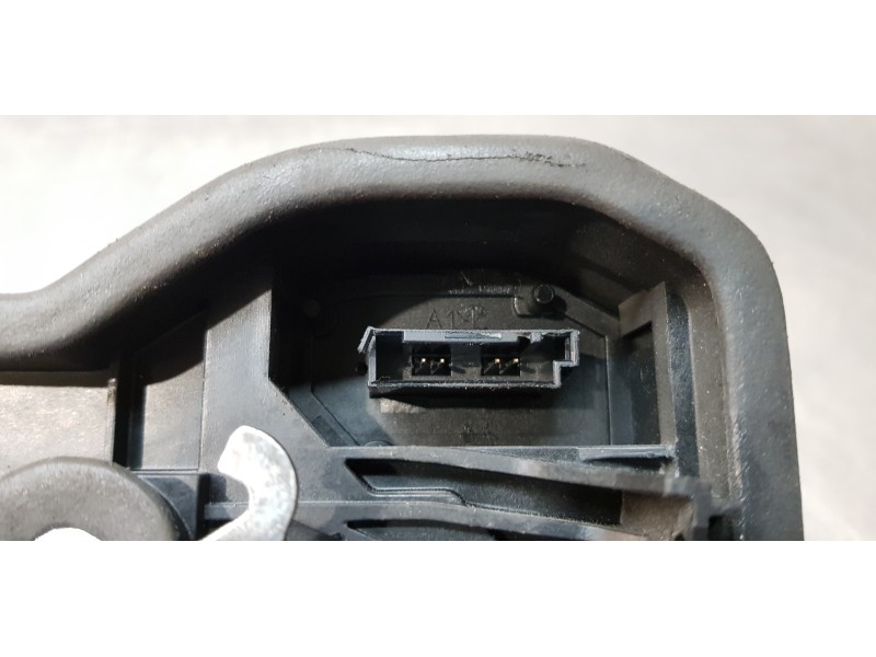 Recambio de cerradura puerta delantera izquierda para bmw x3 (f25) xdrive 20d referencia OEM IAM 7276661  