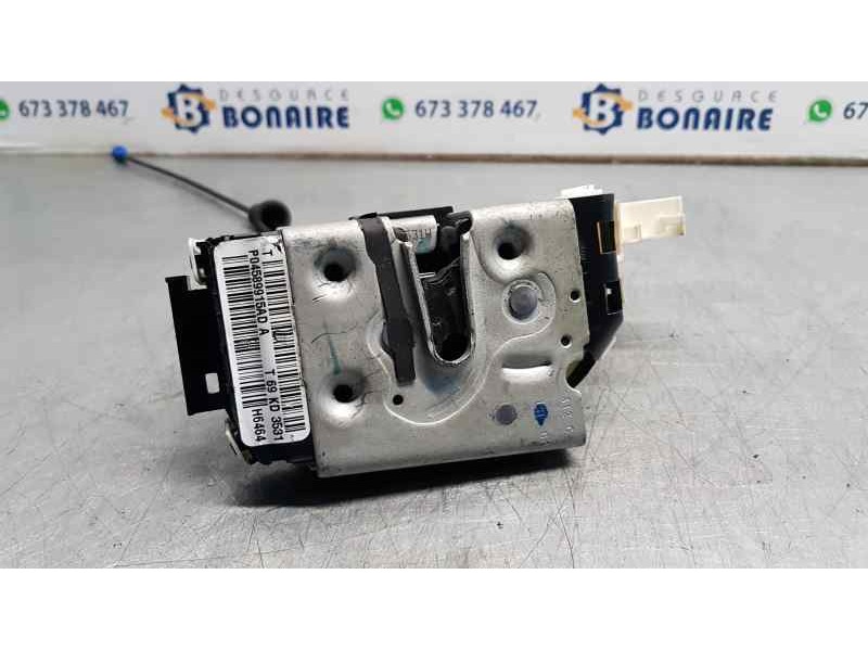 Recambio de cerradura puerta trasera izquierda para fiat freemont (345) basis referencia OEM IAM P04589915AD  