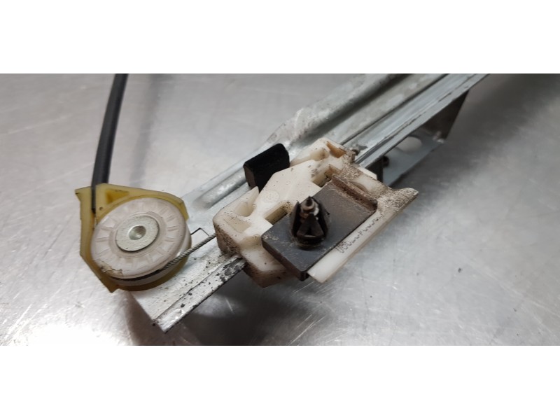 Recambio de elevalunas delantero izquierdo para citroen c4 grand picasso sx referencia OEM IAM 9221CV  