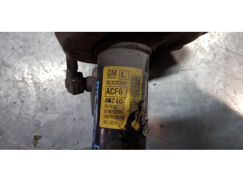 Recambio de amortiguador delantero izquierdo para chevrolet trax lt 4x4 referencia OEM IAM 95320366   Recambio de amortiguador delantero izquierdo para chevrolet trax lt 4x4 referencia OEM IAM 95320366