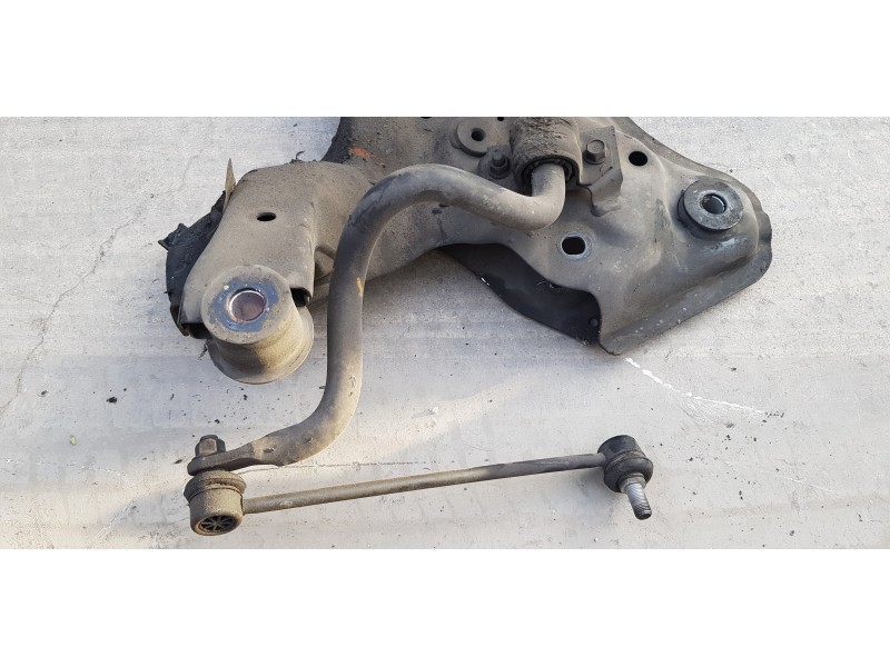 Recambio de puente delantero para kia carens ( ) concept referencia OEM IAM 62405A4650  