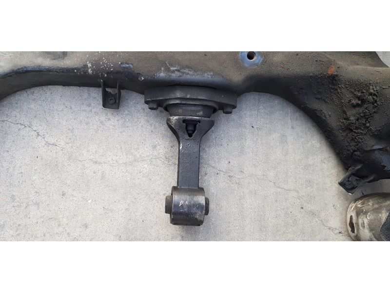 Recambio de puente delantero para kia carens ( ) concept referencia OEM IAM 62405A4650  