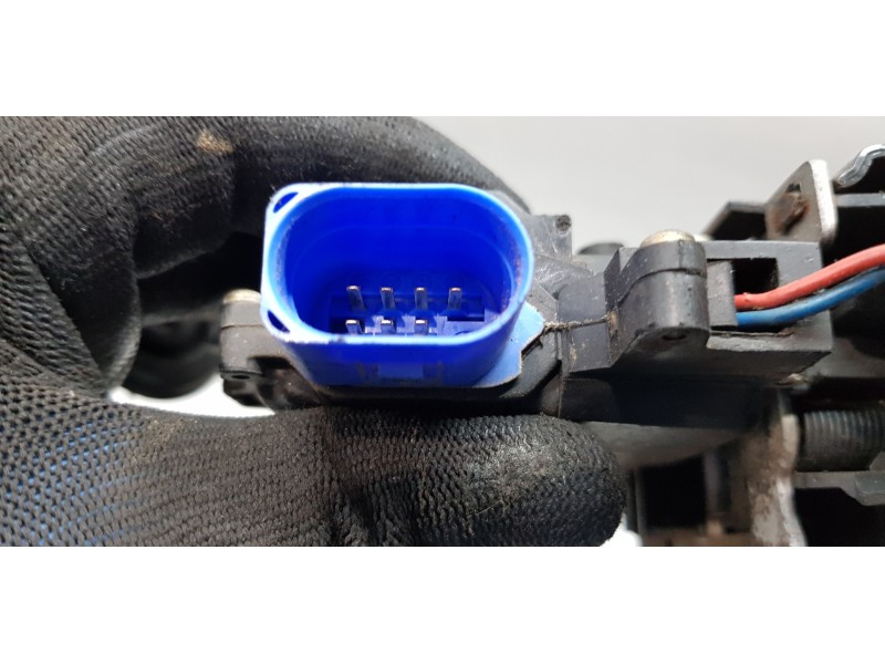 Recambio de cerradura puerta delantera derecha para audi a3 (8p) 2.0 tdi ambiente referencia OEM IAM 4E1837016   Recambio de cerradura puerta delantera derecha para audi a3 (8p) 2.0 tdi ambiente referencia OEM IAM 4E1837016