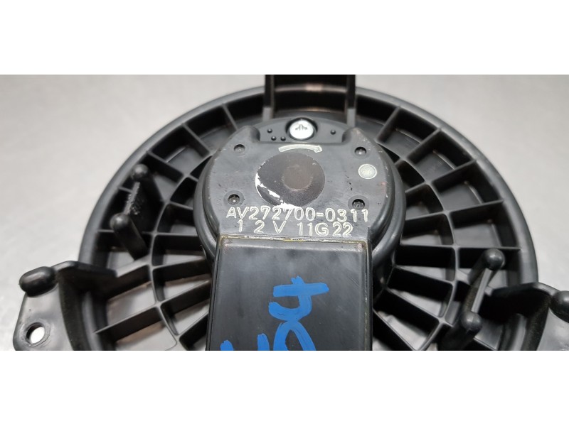 Recambio de motor calefaccion para toyota yaris (ksp9/scp9/nlp9) básico referencia OEM IAM 871030D100 AV2727000311  Recambio de motor calefaccion para toyota yaris (ksp9/scp9/nlp9) básico referencia OEM IAM 871030D100 AV2727000311