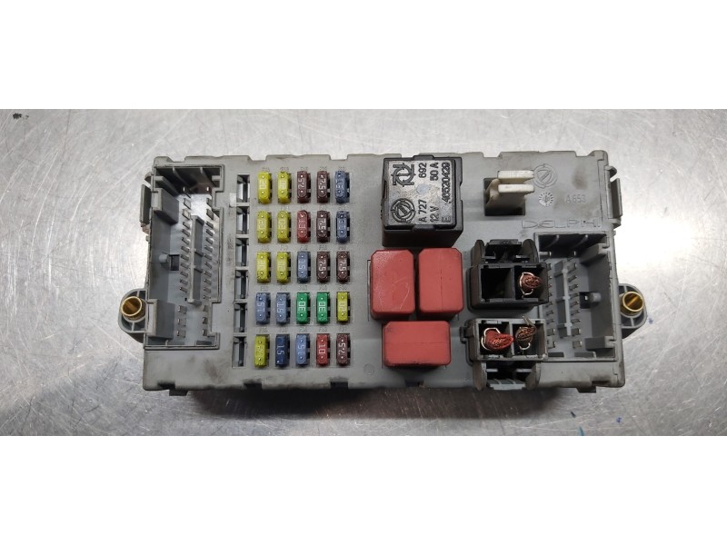 Recambio de caja reles / fusibles para fiat croma (194) 1.9 16v multijet dynamic referencia OEM IAM 46846745   Recambio de caja reles / fusibles para fiat croma (194) 1.9 16v multijet dynamic referencia OEM IAM 46846745