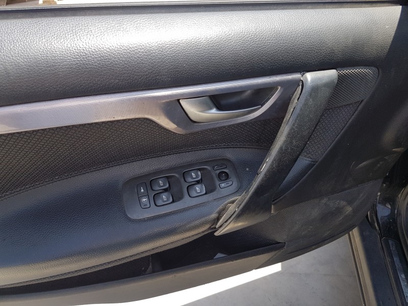 volvo s60 berlina del año 2002