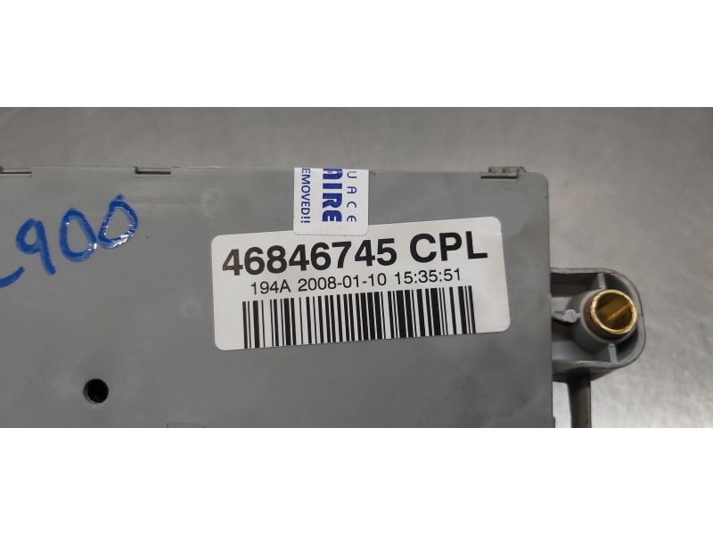 Recambio de caja reles / fusibles para fiat croma (194) 1.9 16v multijet dynamic referencia OEM IAM 46846745   Recambio de caja reles / fusibles para fiat croma (194) 1.9 16v multijet dynamic referencia OEM IAM 46846745