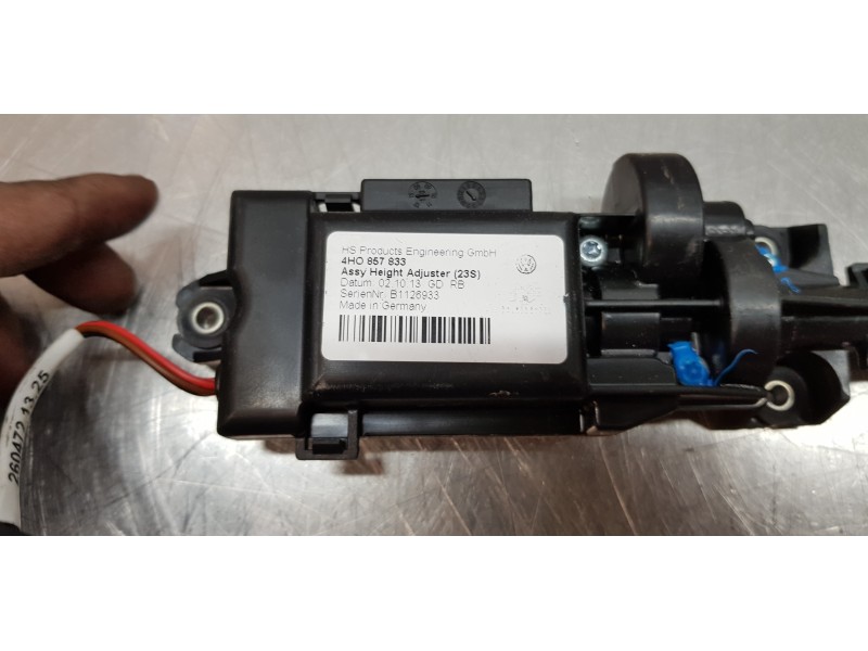 Recambio de no identificado para audi a8 (4hc/4hl) 3.0 tdi clean diesel quattro referencia OEM IAM 4H0857833  