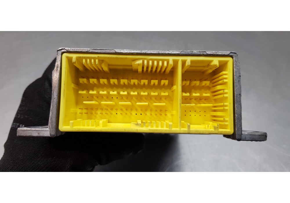 Recambio de centralita airbag para mercedes clase r (w251) 320 cdi (251.022) referencia OEM IAM A1648204426 0285001739 