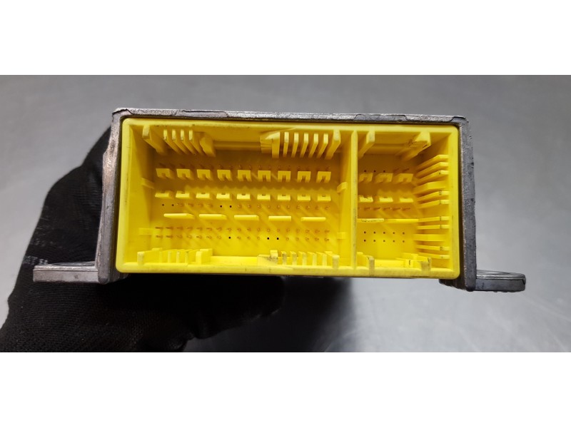 Recambio de centralita airbag para mercedes clase r (w251) 320 cdi (251.022) referencia OEM IAM A1648204426 0285001739 