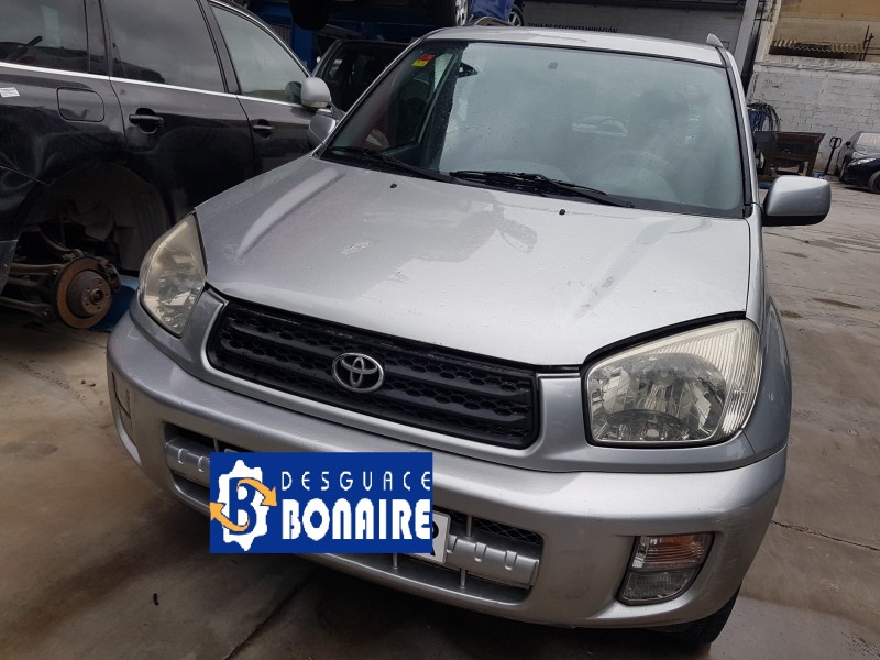 toyota rav 4 (a2) del año 2000
