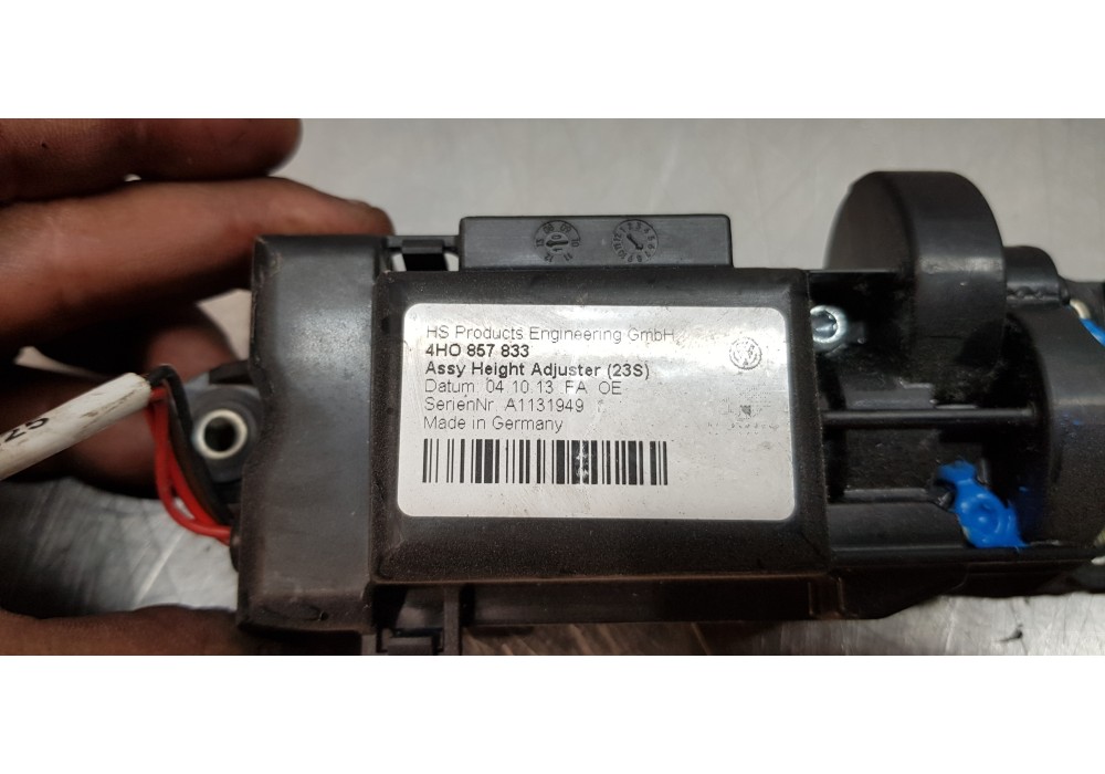 Recambio de no identificado para audi a8 (4hc/4hl) 3.0 tdi clean diesel quattro referencia OEM IAM 4H0857833  