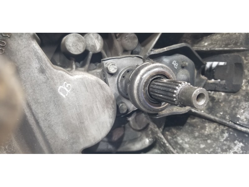 Recambio de caja cambios para peugeot 206 berlina xs referencia OEM IAM 20DM73  