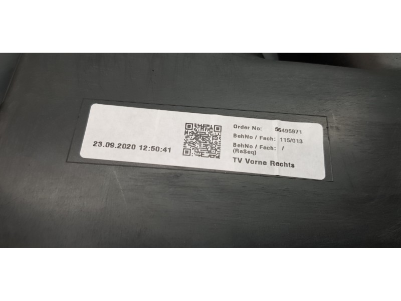 Recambio de guarnecido tapizado puerta delantera derecha para bmw serie 1 lim. (f40) 116d referencia OEM IAM 51419893802  