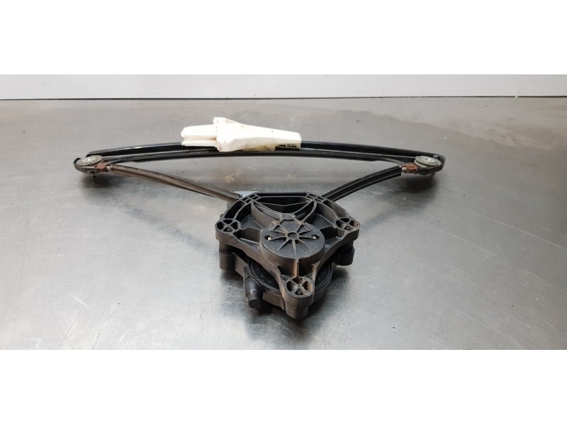 Recambio de elevalunas trasero izquierdo para volkswagen golf vii lim. advance bluemotion tech. referencia OEM IAM 5G4839461C   Recambio de elevalunas trasero izquierdo para volkswagen golf vii lim. advance bluemotion tech. referencia OEM IAM 5G4839461C