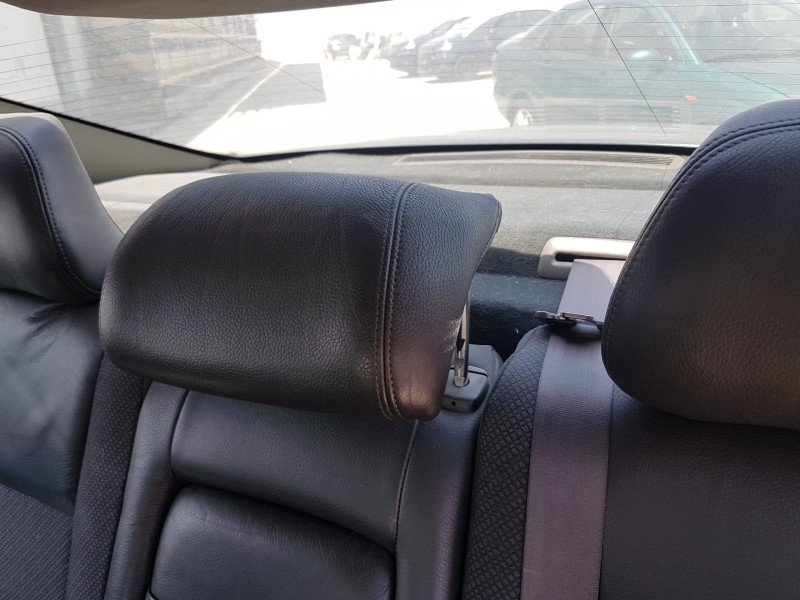 volvo s60 berlina del año 2002