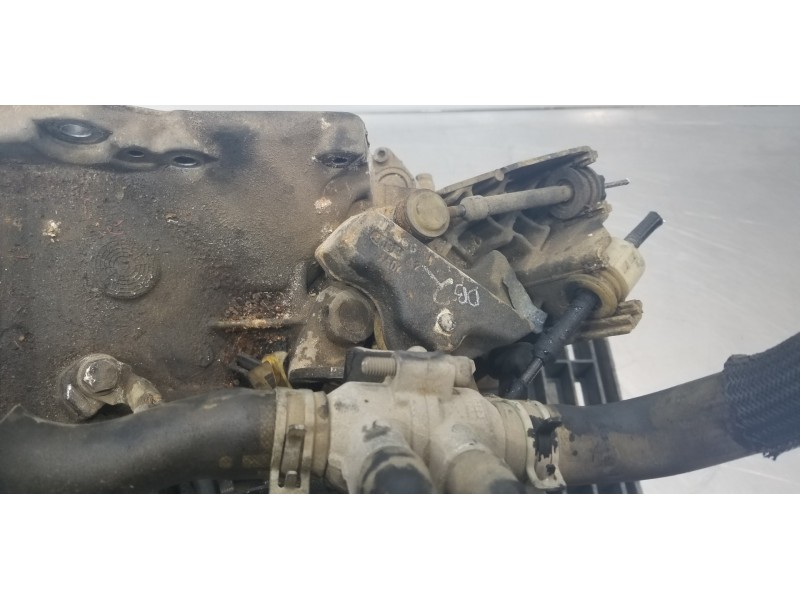 Recambio de caja cambios para peugeot 206 berlina xs referencia OEM IAM 20DM73  