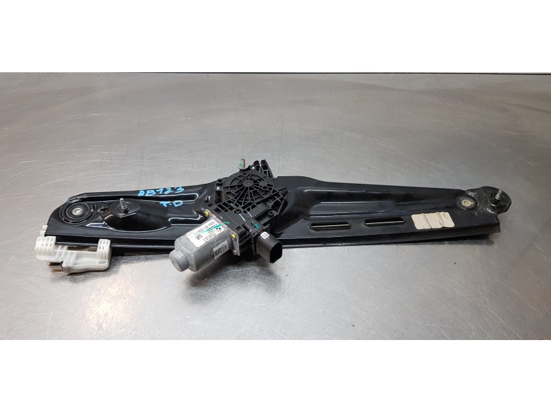 Recambio de elevalunas trasero derecho para bmw x3 (f25) xdrive 20d referencia OEM IAM 7258536  