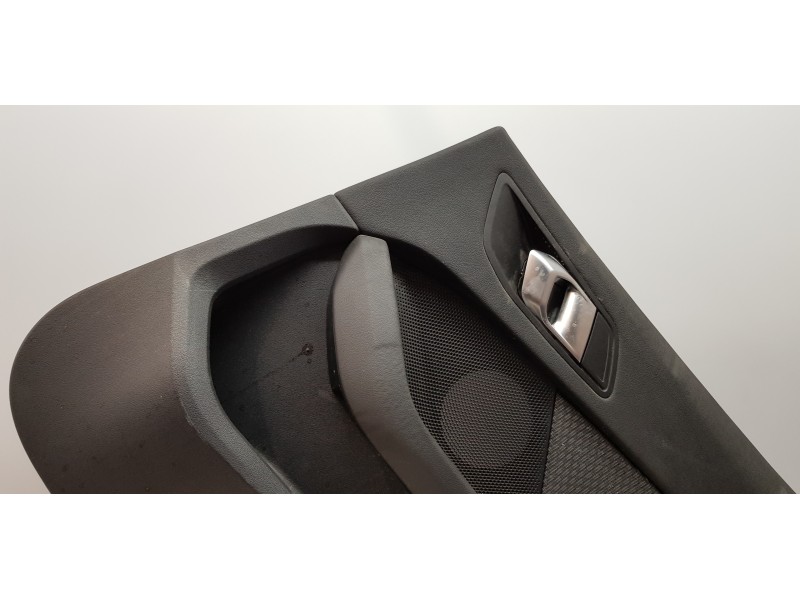 Recambio de guarnecido tapizado puerta trasera derecha para bmw serie 1 lim. (f40) 116d referencia OEM IAM 51429893844  