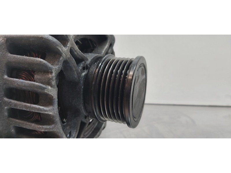 Recambio de alternador para fiat 500 l (330) urban referencia OEM IAM 51884351  