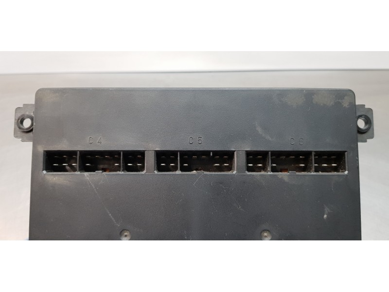 Recambio de caja reles / fusibles para nissan trade 100 caja cerrada, techo elevado referencia OEM IAM 24063G4900   Recambio de caja reles / fusibles para nissan trade 100 caja cerrada, techo elevado referencia OEM IAM 24063G4900