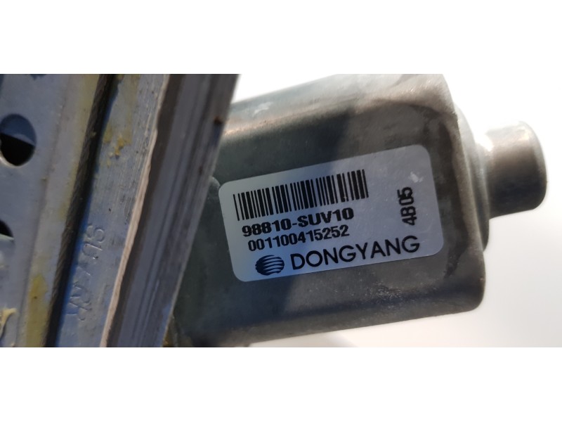 Recambio de elevalunas trasero derecho para chevrolet trax lt 4x4 referencia OEM IAM 98810SUV10   Recambio de elevalunas trasero derecho para chevrolet trax lt 4x4 referencia OEM IAM 98810SUV10