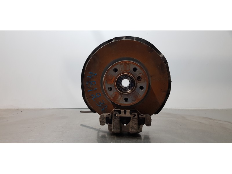 Recambio de mangueta delantera derecha para bmw x3 (f25) xdrive 20d referencia OEM IAM 6787680  