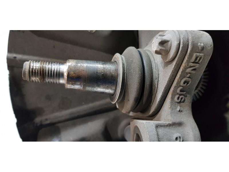 Recambio de mangueta delantera derecha para bmw x3 (f25) xdrive 20d referencia OEM IAM 6787680  