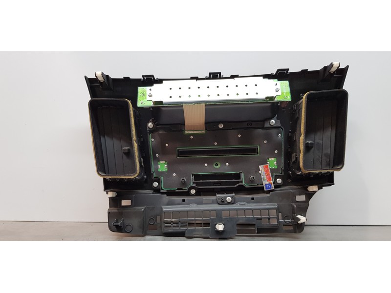 Recambio de sistema audio / radio cd para mitsubishi lancer berlina (cy0) instyle referencia OEM IAM 8002A405XA  