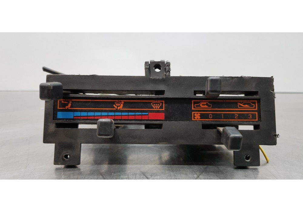Recambio de mando calefaccion / aire acondicionado para nissan trade 100 caja cerrada, techo elevado referencia OEM IAM 81046126