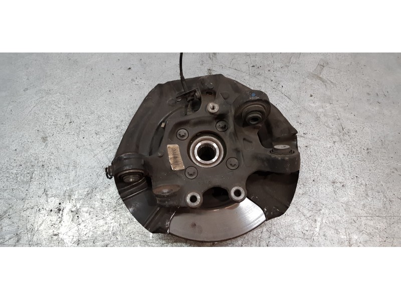 Recambio de mangueta trasera derecha para bmw x3 (f25) xdrive 20d referencia OEM IAM 33406797570  