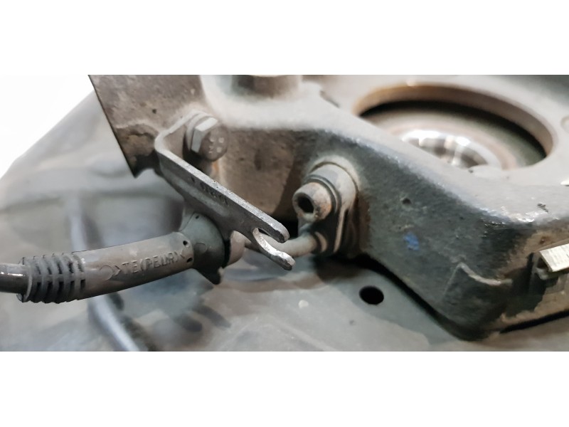 Recambio de mangueta trasera derecha para bmw x3 (f25) xdrive 20d referencia OEM IAM 33406797570  