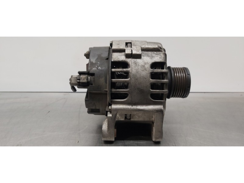 Recambio de alternador para dacia lodgy stepway referencia OEM IAM 0986082600 0986082600  Recambio de alternador para dacia lodgy stepway referencia OEM IAM 0986082600 0986082600