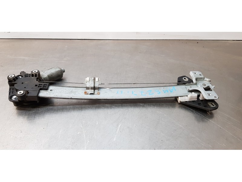 Recambio de elevalunas trasero derecho para honda cr-v (re) comfort referencia OEM IAM 72710SWAA01   Recambio de elevalunas trasero derecho para honda cr-v (re) comfort referencia OEM IAM 72710SWAA01