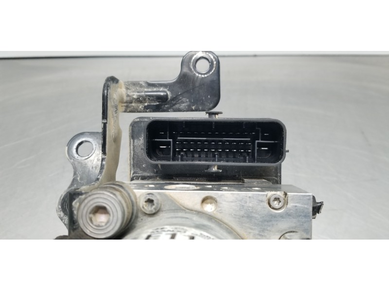 Recambio de abs para kia sportage dynamic referencia OEM IAM 58920F1110 BE6003R301 