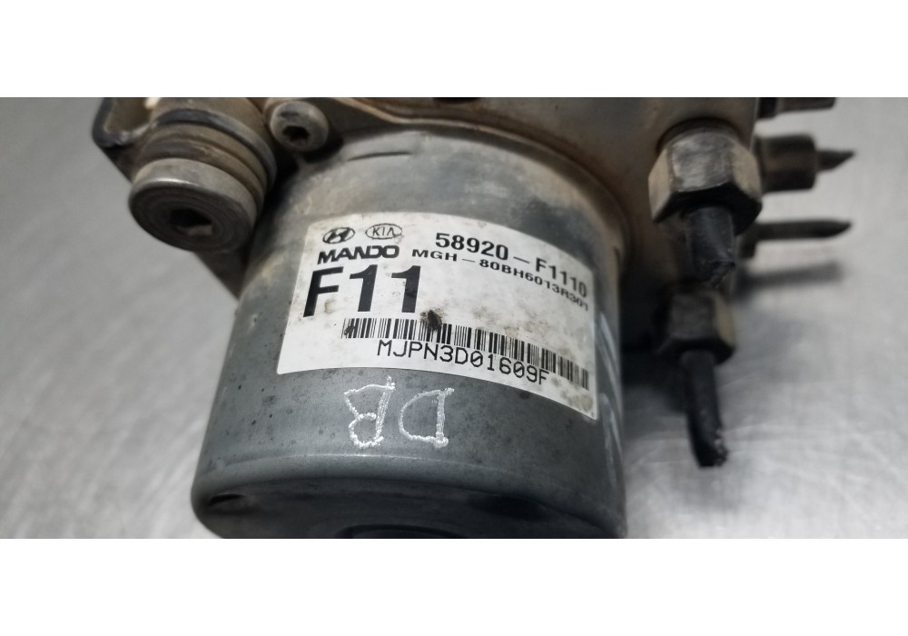 Recambio de abs para kia sportage dynamic referencia OEM IAM 58920F1110 BE6003R301 