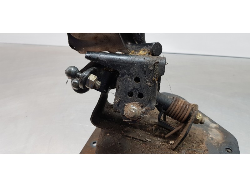 Recambio de palanca cambio para nissan trade 100 caja cerrada, techo elevado referencia OEM IAM    Recambio de palanca cambio para nissan trade 100 caja cerrada, techo elevado referencia OEM IAM