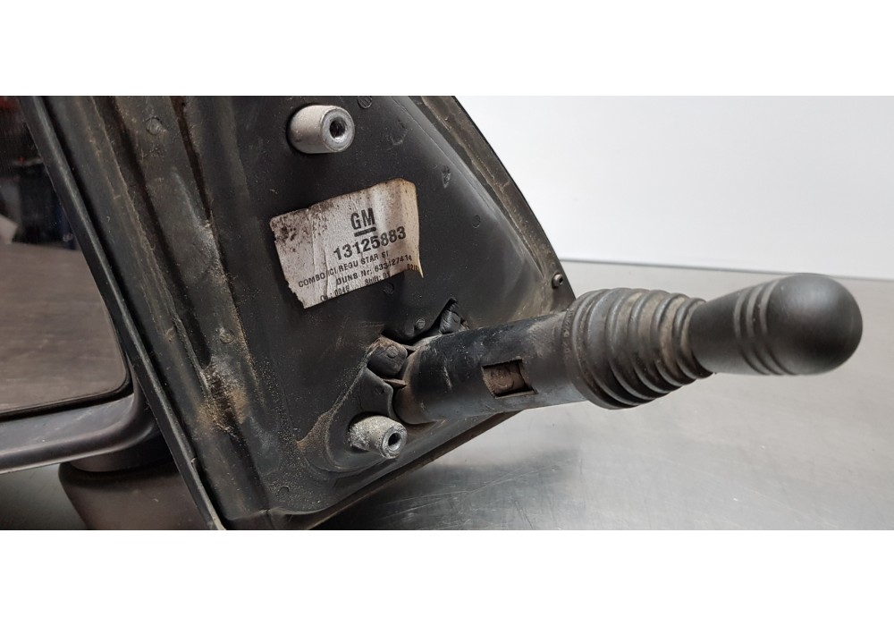 Recambio de retrovisor izquierdo para opel combo (corsa c) familiar referencia OEM IAM 24432462 13125883 