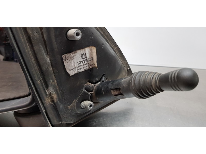 Recambio de retrovisor izquierdo para opel combo (corsa c) familiar referencia OEM IAM 24432462 13125883 