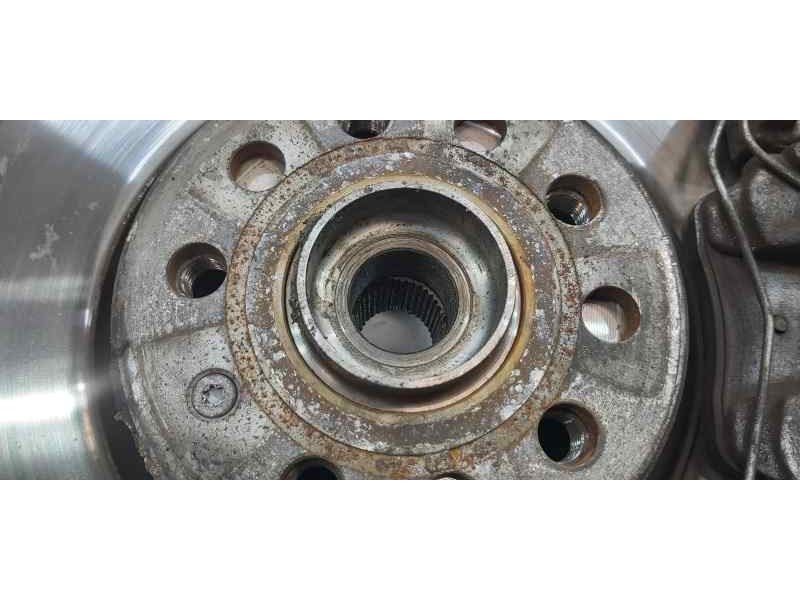 Recambio de mangueta delantera derecha para volkswagen passat berlina (3c2) advance referencia OEM IAM 3C0407254F  