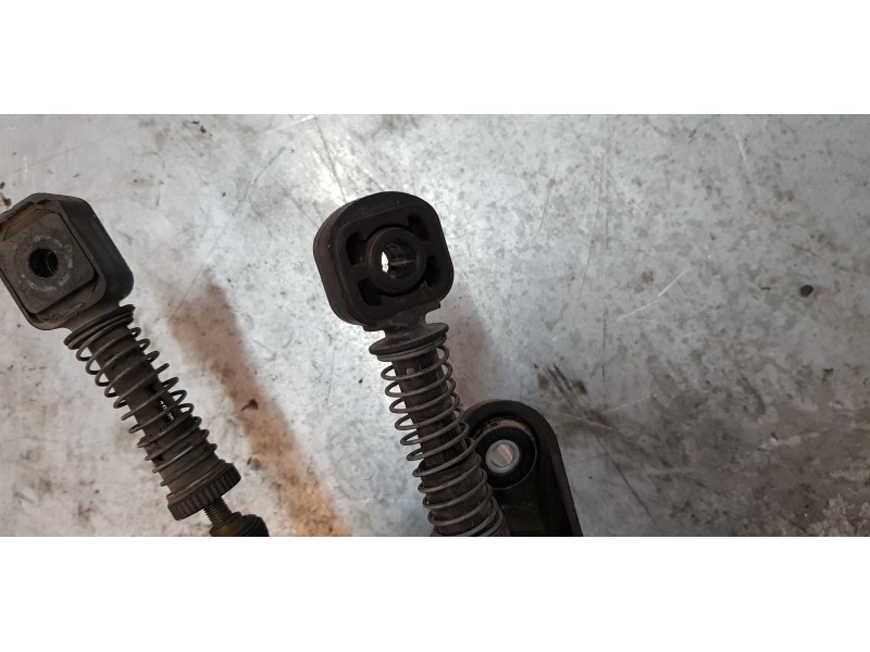 Recambio de varillaje cambio para volkswagen golf vii lim. advance bluemotion tech. referencia OEM IAM 5Q0711049AP  