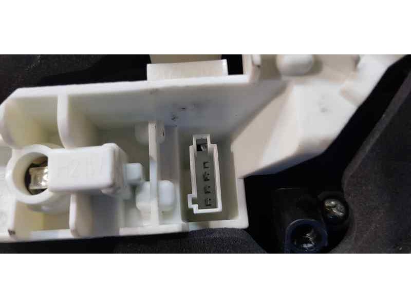 Recambio de piloto trasero izquierdo interior para opel astra j lim. excellence referencia OEM IAM 13319951  