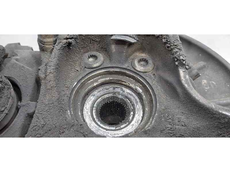 Recambio de mangueta delantera derecha para volkswagen passat berlina (3c2) advance referencia OEM IAM 3C0407254F  