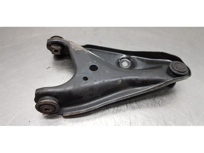Recambio de brazo suspension inferior delantero derecho para dacia lodgy stepway referencia OEM IAM 545007106R  