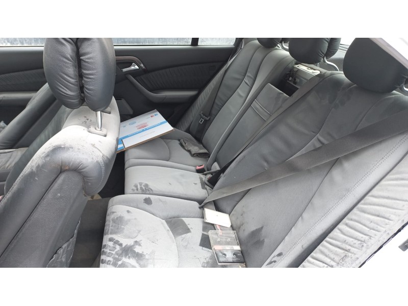 mercedes clase s (w220) berlina del año 2004