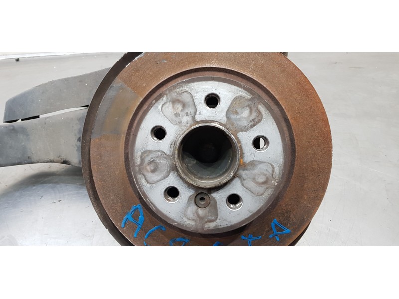 Recambio de mangueta trasera derecha para bmw serie 1 lim. (f40) 116d referencia OEM IAM 33308842880  