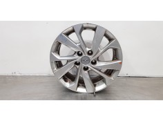 Recambio de llanta para hyundai tucson klass 2wd referencia OEM IAM 5152910D7290  